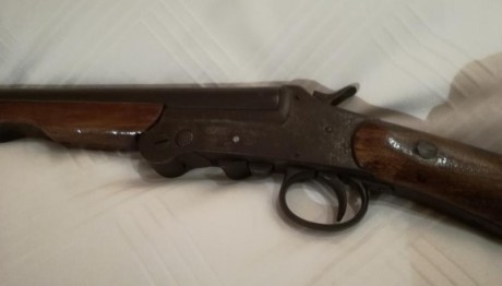 Hola. VENDO ESCOPETA HISPANO INGLESA ANTIGUA CAL 16. Funcionante, un cañón. Precio 50 € mas portes. Guiada 02