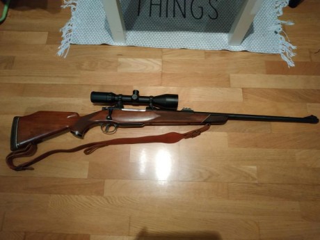 Se vende rifle Brno en calibre 8x68S, su estado general es excelente, buena agrupación, rifle de madera, 02