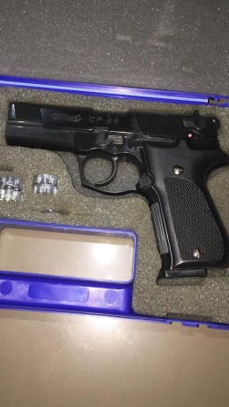 Sin apenas uso.  :pist:
80 euros.
Me urge por cambio domicilio. 01