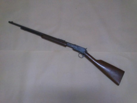 Hola, estoy buscando una carabina del 22 de corredera, estilo Remington, Winchester o Taurus, ya sabéis. 50