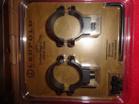Vendo anillas Leupold QR medias, tubo 1", nuevas a estrenar, referencia Leupold 49974.  20 € + gastos 00