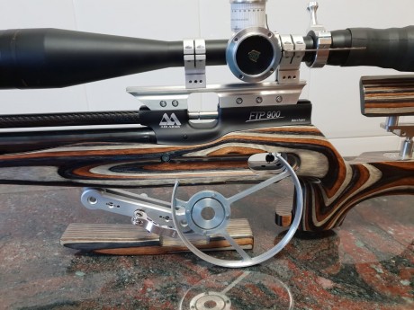 Vendo carabina air arms ftp 900,con o sin visor ,interesados llamar al 645005563 22