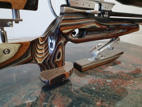Vendo carabina air arms ftp 900,con o sin visor ,interesados llamar al 645005563 31