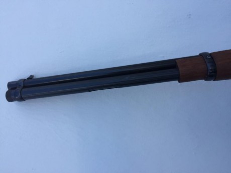 Hola, vendo rifle Rossi Puma en 454Casull. Solo ha disparado 2 cajas de munición, 40 tiros. Esta en Lepe 12