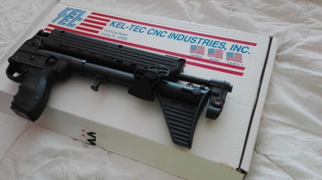 Se vende CARABINA SEMIAUTOMATICA de 9mm. Guiada en D.
Compatible con cargadores Glock, beretta, Sig sauer...
- 02