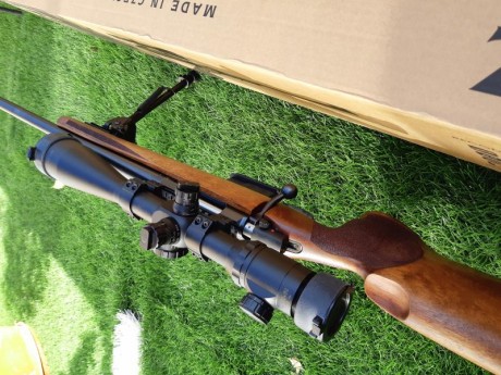 Se vende CZ nuevo. 150 disparos con rodaje incluido. Se vende por no usar, definitivamente no tengo tiempo 00