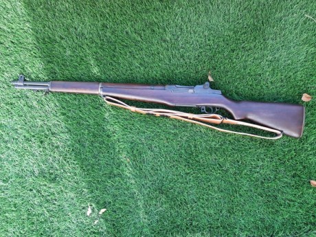Bueno poco se tiene que comentar. El arma esta en Murcia. Precio 1600 euros.
El arma funciona perfectamente. 01