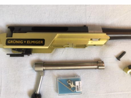 En venta una G+E200 ST en 6 BR .
Se vende con UNA de las culatas , 
1-culata aluminio Grunig /Anschutz 01
