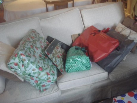 Buenos y frescos días,

Parece que me han traído algo los Reyes, luego abriré los paquetes cuando vengan 70