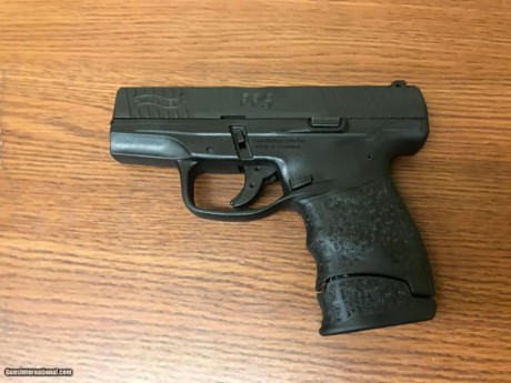  Walther-PPS-M2.jpg Estoy pensando en comprar una Subcompacta y he visto y me ha gustado mucho la Walther 10