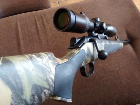 Hola, pongo en venta mi R-93 Profesional camuflaje. Calibre 30-06 Esta en inmejorables condiciones ya 11