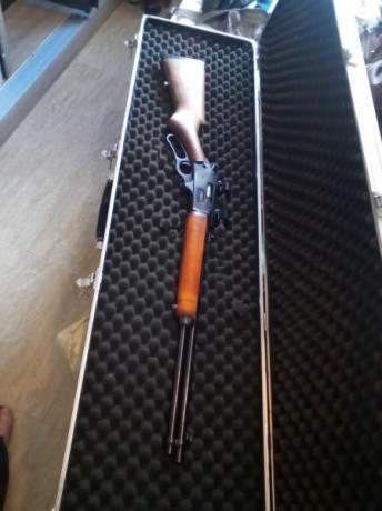 Se vende rifle Marlin 30AS, en buen estado de uso, con las maderas restauradas al aceite, se regalan las 01