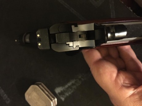 Se vende en estado prácticamente nueva una de las pocas STI 45acp de 3” de cañon bull que hay en España. 02