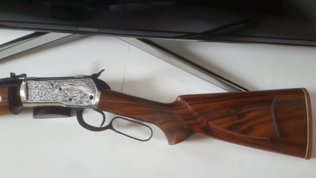 Se vende rifle palanquero Tigre de coleccion en calibre 44-40, es un rifle personañizado y costumizado 22