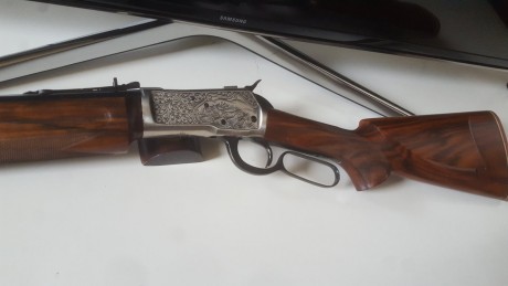 Se vende rifle palanquero Tigre de coleccion en calibre 44-40, es un rifle personañizado y costumizado 20