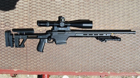Hola ha todos alguien sabe si se vende en españa alguna marca de rifle montado en chasis con cañon pesado 00
