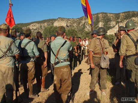 Bien, ayer dia 31 de Julio se rememoro una parte de la batalla del Ebro, la ocurrida en Fayón, y como 92