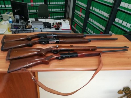 SE VENDE RIFLE MAROCCHI, ARMI CALIBRE 22 LR POR FALLECIMIENTO DEL TITULAR. PRECIO 250 €. PARA CONTACTAR 00