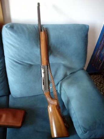 Vendo escopeta Marca Benelli SL-121,usada pero en buen estado.
Muy poco uso.
Hace unos 10 años que no 02