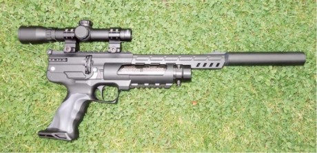 Bueno pues ya tenemos la  WEIHRAUCH  HW 40 en calibre 5.5.

A lo largo de este tema iré comentando mis 90