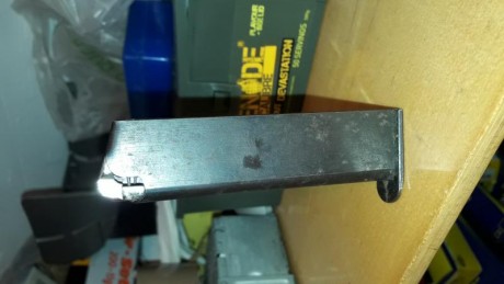 Hola! Haciendo limpieza, pongo en venta varios cargadores. 
- Cargador Astra 300 9 corto. 35€ la unidad. 51