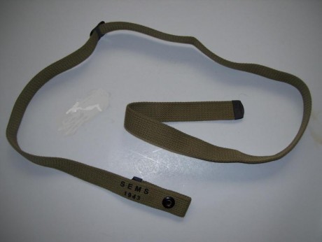 Hola ,estoy buscando para la carabina americana M1 30 carbine 
portacargadores cargadores y correa de 10