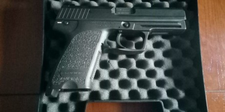 Pistola escaso uso.
Incluye funda de lona y cuero.
Responde: Carlos 654532138 01