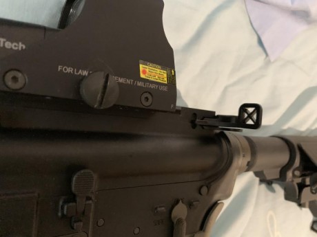 Vendo por dejar afición Sabré M4 cal.222 con accesorios originales y los de la foto, (menos el visor, 12