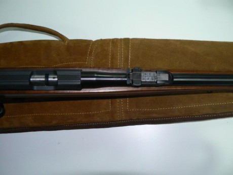 Hola, vendo carabina CZ 452, como sacada de fábrica.
1 cargador de 5 disparos.
Funda de piel.
Escribo 01