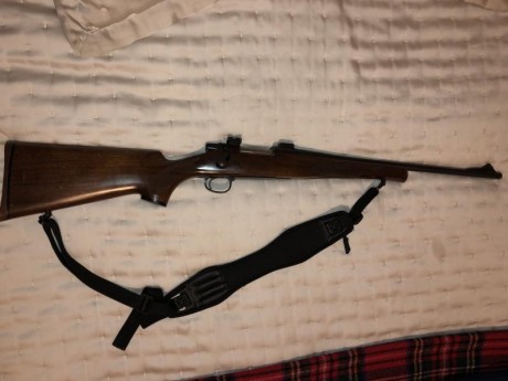 Vendo Remington Seven de acción corta.
El rifle no ha pegado más de 150tiros en su historia, siempre ha 12