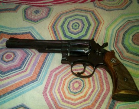 Hola ,pongo en venta mi llama comanche dos de 6" en buen estado .usado en pocas ocasiones es muy 02