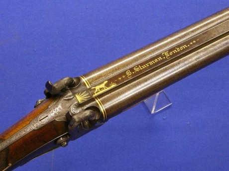Voy a colocar unas fotos de un arma larga alemana de llave de mecha del siglo XVI. 42