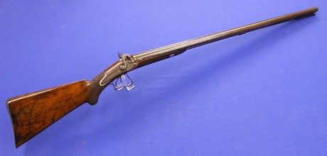 Voy a colocar unas fotos de un arma larga alemana de llave de mecha del siglo XVI. 41