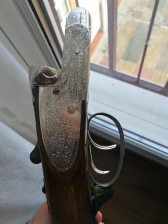 Hola, primero buenas tardes y gracias,
Ha llegado a mis manos una Víctor Sarasqueta creo que modelo Grado 01