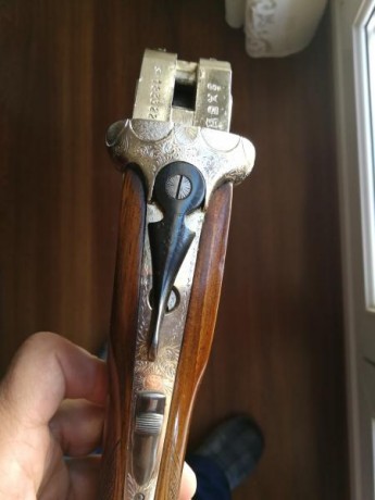 Hola, primero buenas tardes y gracias,
Ha llegado a mis manos una Víctor Sarasqueta creo que modelo Grado 11