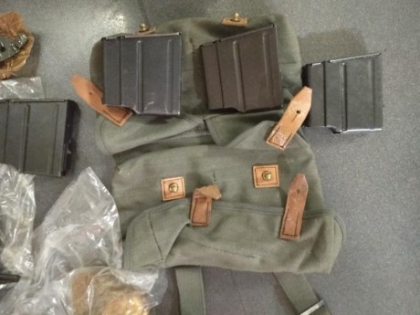 Estimados todos,
Pongo a la venta el Zastava M-76 con todos sus accesorios; visor, funda de visor, y goma 00