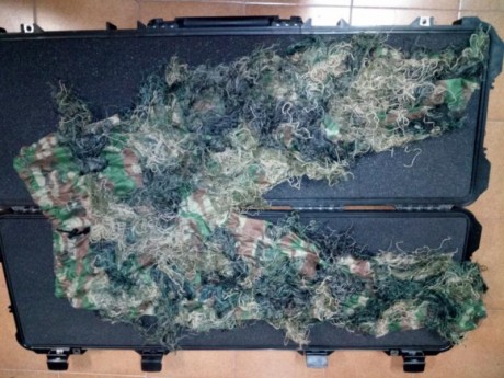 VENDIDO!!! Ghillie nuevo.
Marca Mil-Tec 
Talla M/L
Camo Woodland.
Traje de 4 piezas (pantalones, chaqueta, 02