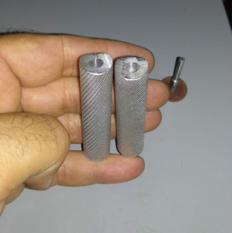 Buenas tardes, retomo un antiguo post sobre el apriete de los dos tornillos del guardamanos de la culata, 31