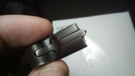 Hola compañeros,

Vuelvo a estar con vosotros para presentaros esta bonita  Luger , de la fábrica más 40