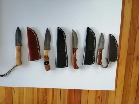Muy buen corte y fundas de calidad.  :clint:
QUEDAN LOS DOS GRANDES A 50 EUROS ENVÍO INCLUÍDO. 01