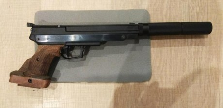 hola, que moderador de sonido (efectivo) se le puede colocar a la gamo compact?
gracias 141