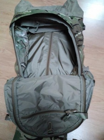 Vendo esta mochila reglamentaria actualmente en el ejercito britanico, esta nueva a estrenar, sacada de 21
