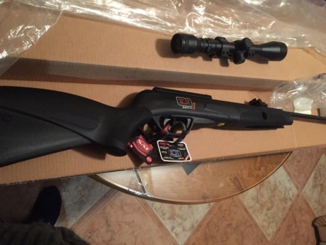 También vendo gamo igt mach1 con visor 3-9 gamo sin estrenar ganada en tirada de plato precio  180 01