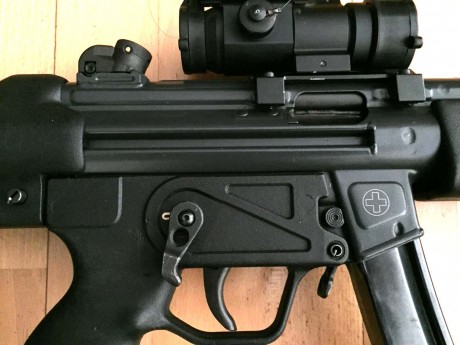 VENDIDA, gracias a todos. Se vende carabina semiautomática Brugger & Thomet modelo 96, calibre 9x19mm 00