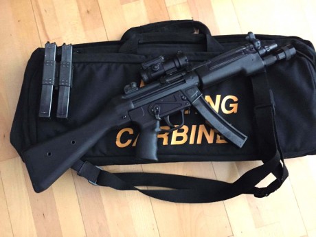 VENDIDA, gracias a todos. Se vende carabina semiautomática Brugger & Thomet modelo 96, calibre 9x19mm 12