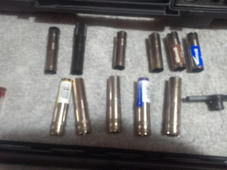 Vendo benilli crioconfort con dos cañones uno de 66 con dos bandas en fibra de carbono una de 6mm y otra 01