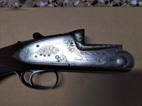 Vendo Escopeta CY COUNTY 400 CALIBRE 12 fabricada por los operarios de la antigua Sarriugarte. Pletina 01