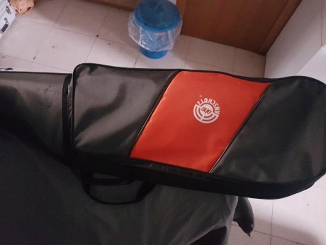 Vendo funda anschutz para carabina cal. 22,en buen estado.
contactar por E-Mail.
chooting22@gmail.com

50€ 01