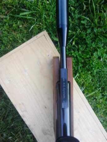 Hola.

Voy a ir vaciando el armario. 
Empiezo con estas carabinas que no uso nada y me fastidia tenerlas 00