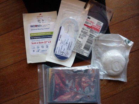 Es un "pouch" de la casa DragonPro, que permite transportar un botiquín IFAK/Tccc u otros accesorios 12
